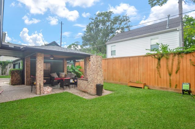 4315 Fernwood Drive, Houston, TX 77021