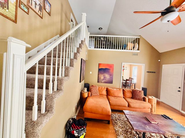 10 HONEY LOCUST Court, Little Rock, AR 72211