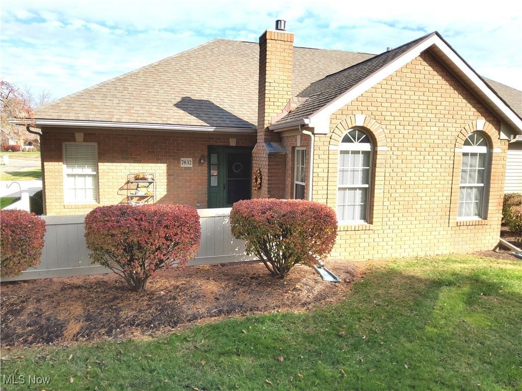 7832 Brittanny Drive NE, North Canton, OH 44720