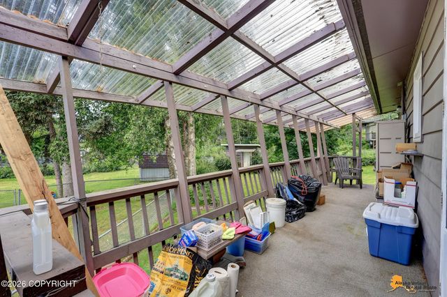 7657 E 20th Avenue, Anchorage, AK 99504
