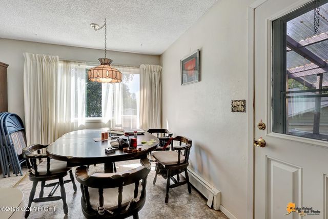 7657 E 20th Avenue, Anchorage, AK 99504