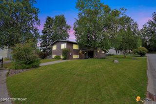 7657 E 20th Avenue, Anchorage, AK 99504