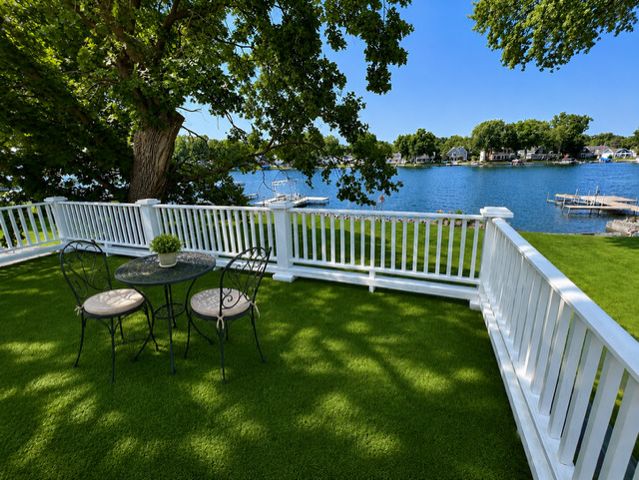 1308 River Terrace Drive, Johnsburg, IL 60051