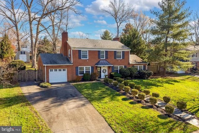 7105 FORT HUNT RD, Alexandria, VA 22307
