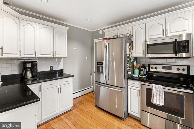 7105 FORT HUNT RD, Alexandria, VA 22307