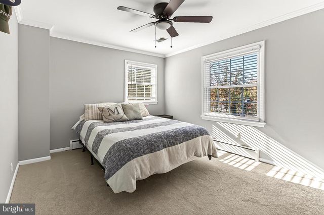 7105 FORT HUNT RD, Alexandria, VA 22307