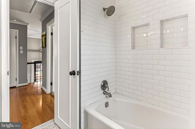 7105 FORT HUNT RD, Alexandria, VA 22307