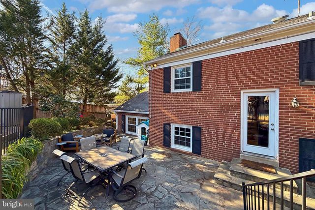 7105 FORT HUNT RD, Alexandria, VA 22307