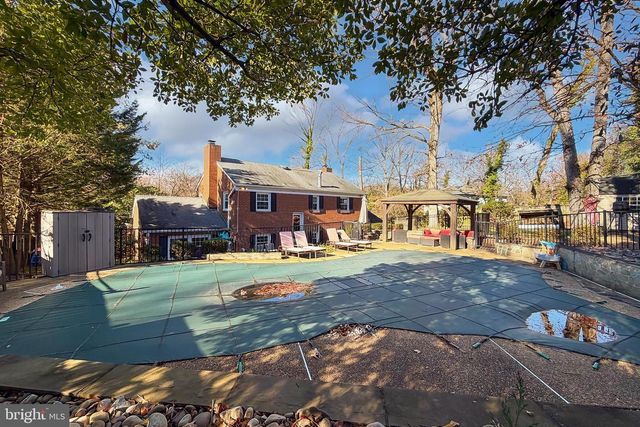 7105 FORT HUNT RD, Alexandria, VA 22307