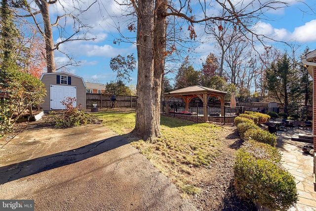 7105 FORT HUNT RD, Alexandria, VA 22307