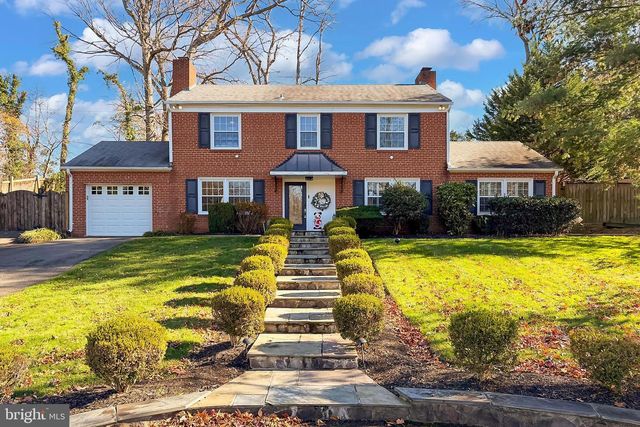 7105 FORT HUNT RD, Alexandria, VA 22307