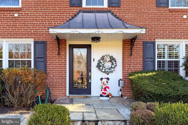 7105 FORT HUNT RD, Alexandria, VA 22307