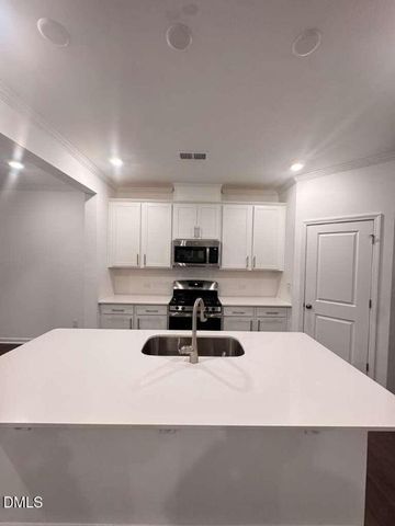 933 Glowing Star Lane, Angier, NC 27501