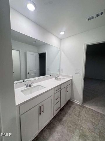 933 Glowing Star Lane, Angier, NC 27501