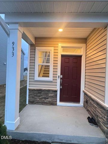 933 Glowing Star Lane, Angier, NC 27501