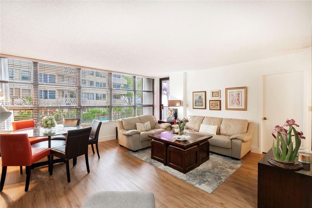 1440 Brickell Bay Dr 201, Miami, FL 33131