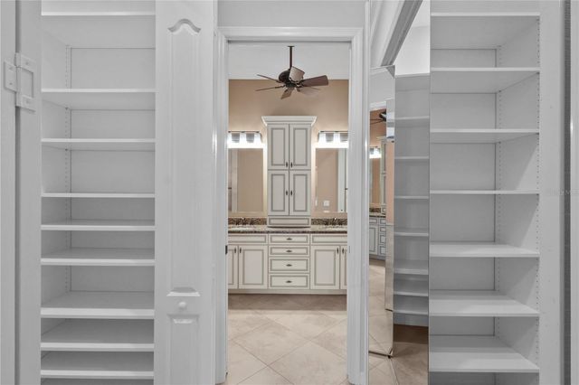 1833 LANCASHIRE DRIVE, Venice, FL 34293