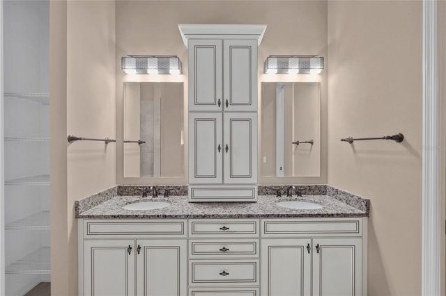 1833 LANCASHIRE DRIVE, Venice, FL 34293