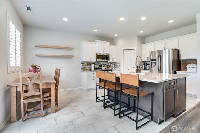 919 Sigafoos Avenue NW, Orting, WA 98360
