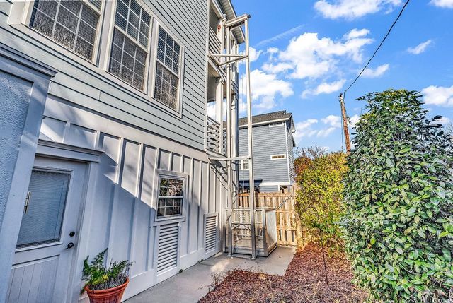 209-B Woodland Dr., Garden City Beach, SC 29576