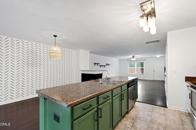 2931 Berkeley Springs Place, Raleigh, NC 27616