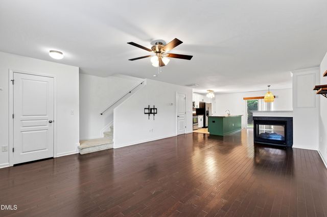 2931 Berkeley Springs Place, Raleigh, NC 27616