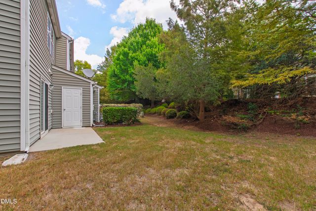2931 Berkeley Springs Place, Raleigh, NC 27616