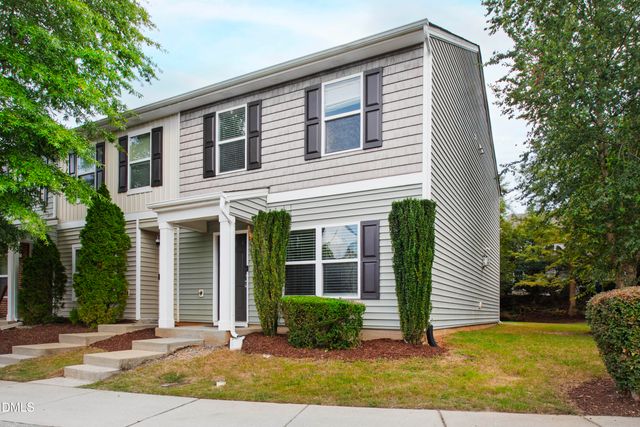 2931 Berkeley Springs Place, Raleigh, NC 27616