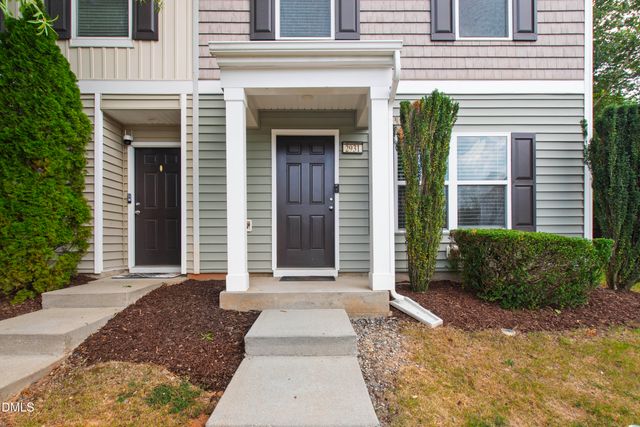 2931 Berkeley Springs Place, Raleigh, NC 27616