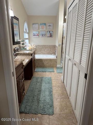480 Golden Dove Avenue NE, Palm Bay, FL 32907