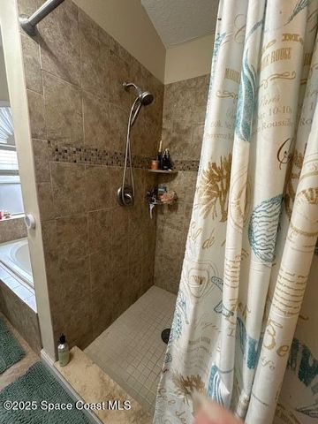 480 Golden Dove Avenue NE, Palm Bay, FL 32907