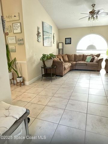 480 Golden Dove Avenue NE, Palm Bay, FL 32907