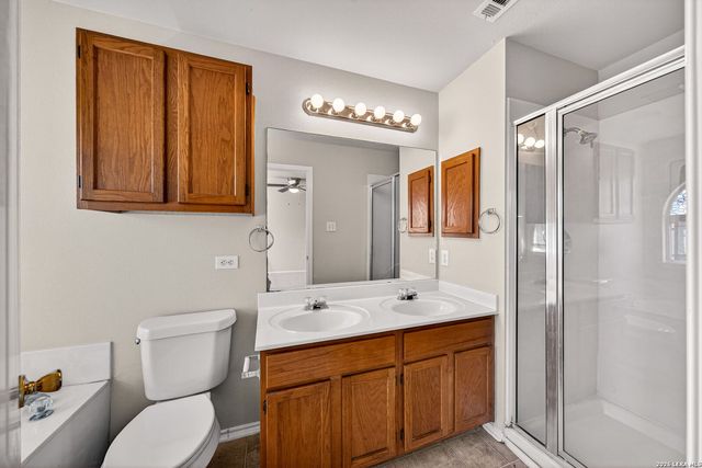 658 Granite Cliff, San Antonio, TX 78251