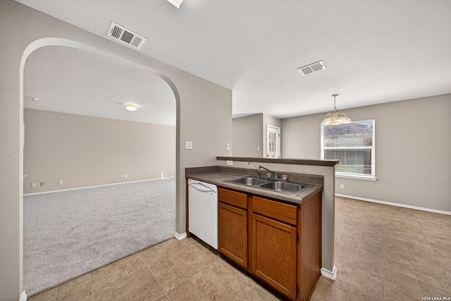 658 Granite Cliff, San Antonio, TX 78251