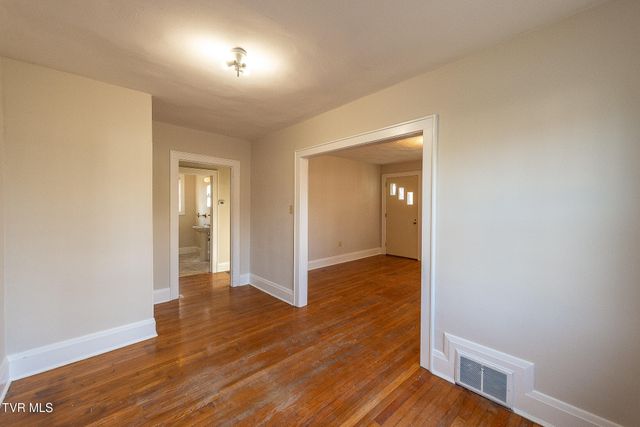 1601 Edgemont Avenue, Bristol, TN 37620