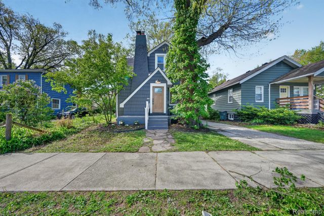 582 E Drayton Street, Ferndale, MI 48220