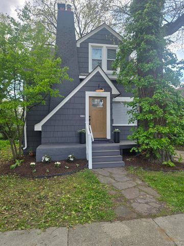 582 E Drayton Street, Ferndale, MI 48220