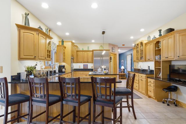202 South Road, Deerfield, NH 03037