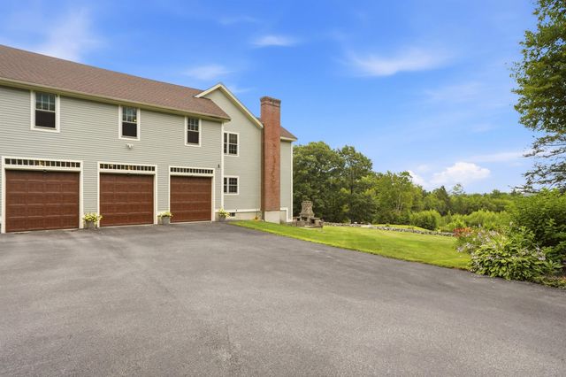 202 South Road, Deerfield, NH 03037