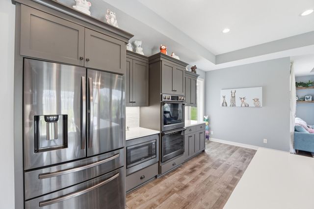 5737 Raven Point Road, Prior Lake, MN 55372