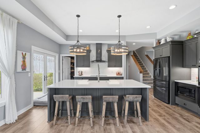 5737 Raven Point Road, Prior Lake, MN 55372