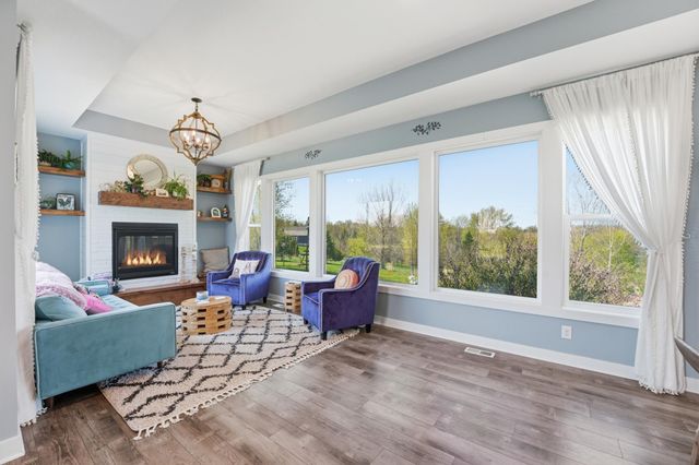5737 Raven Point Road, Prior Lake, MN 55372