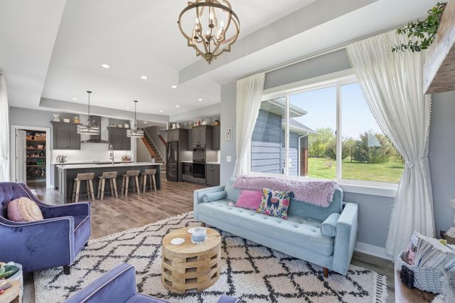 5737 Raven Point Road, Prior Lake, MN 55372