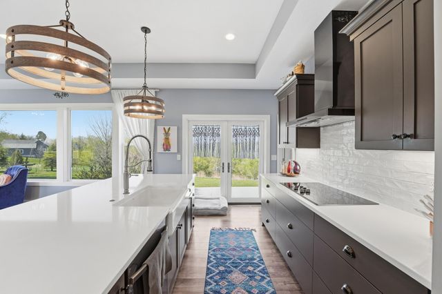 5737 Raven Point Road, Prior Lake, MN 55372
