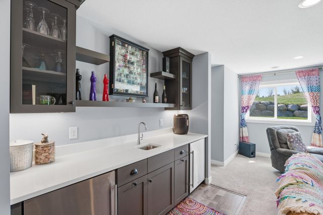 5737 Raven Point Road, Prior Lake, MN 55372