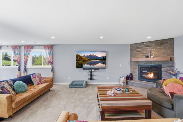 5737 Raven Point Road, Prior Lake, MN 55372