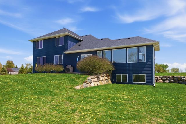 5737 Raven Point Road, Prior Lake, MN 55372