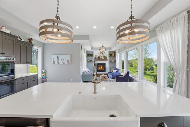 5737 Raven Point Road, Prior Lake, MN 55372