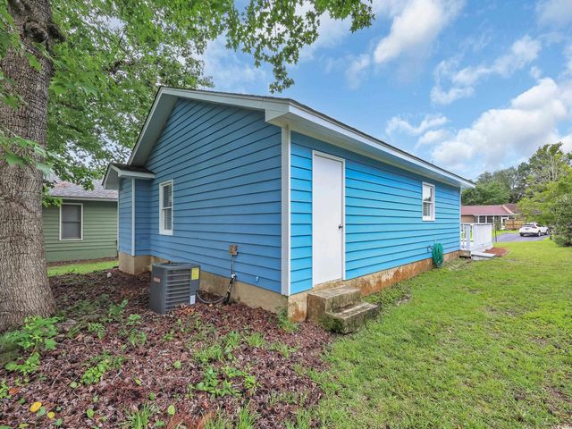 4325 Princeton Dr., Little River, SC 29566