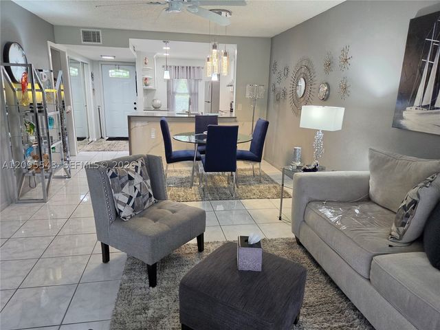 7205 NW 4th Pl 106, Margate, FL 33063